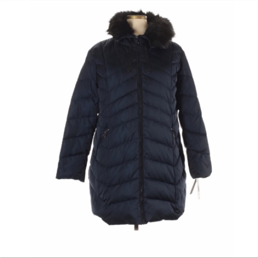 Tahari Heavyweight Puffer Coat Faux Fur Hood - Picture 6 of 10